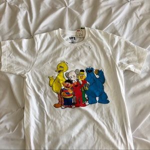 NWT KAWS x Uniqlo X Sesame Street T-Shirt